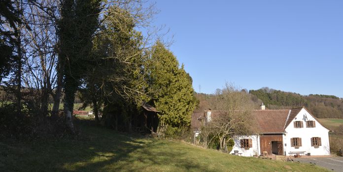 Ein Dreikanthof in ländlicher Panoramalage!