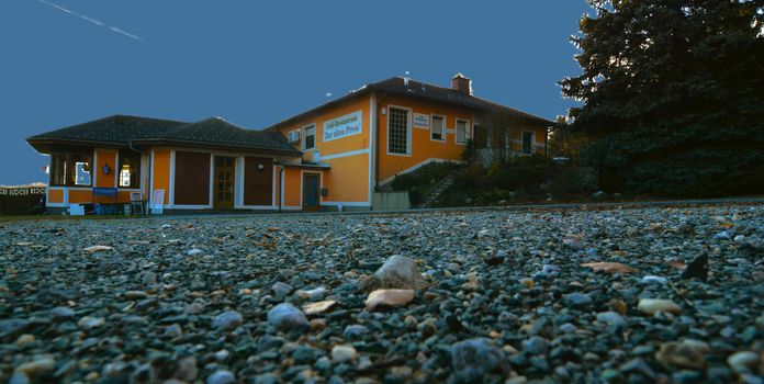 Nahe Bad Loipersdorf: Traumhafte Liegenschaft in Sonnenpanorama-Lage mit vielen Möglichkeiten!