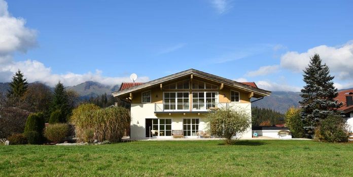 Ein sehr gepflegtes Landhaus mit Einliegerwohnung in einer Top-Lage!