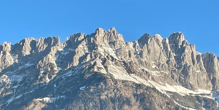 Ein Anlage-Objekt mit 12 Wohneinheiten!